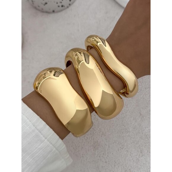 Bold Chunky Gold Bangles Set - Stackable Irregular Cuff Bracelets for Women - Picture 2 of 6